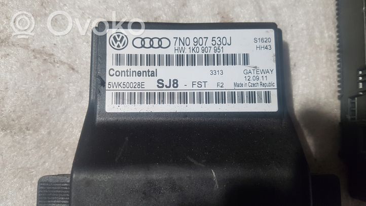 Skoda Fabia Mk1 (6Y) Komputer / Sterownik ECU i komplet kluczy 03C906016BB