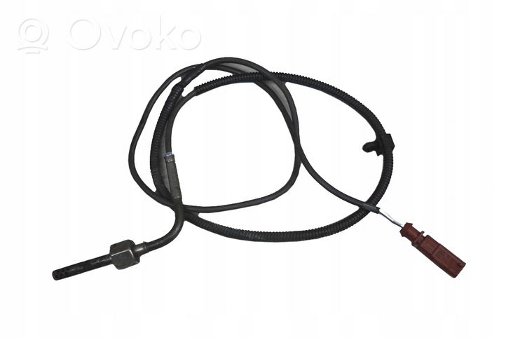 Volkswagen PASSAT B5.5 Exhaust gas temperature sensor 038906088B