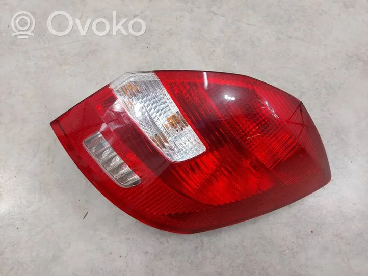 Skoda Fabia Mk2 (5J) Lampa tylna 9EL35425804