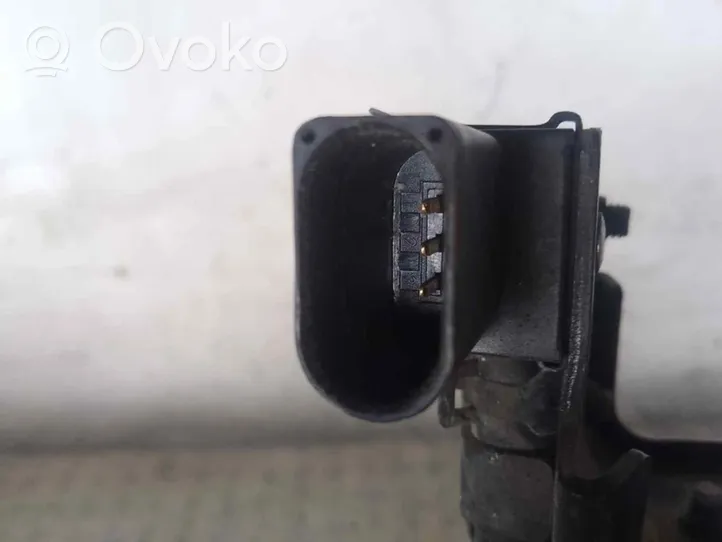 Volkswagen PASSAT Sensor 076906051B