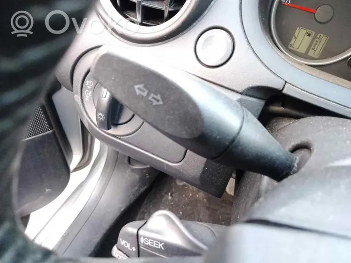 Ford Fiesta Leva/interruttore dell’indicatore di direzione e tergicristallo 