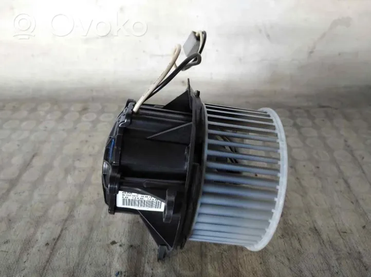 Opel Astra J Motorino attuatore ricircolo aria dell’A/C U7253002