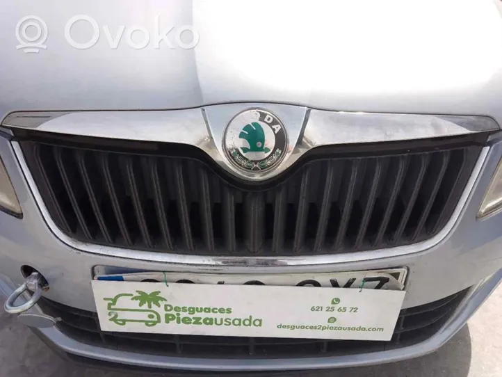 Skoda Fabia Mk2 (5J) Atrapa chłodnicy / Grill 