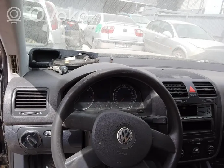 Volkswagen Golf V Turvatyynysarja 