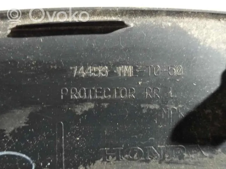 Honda CR-V Takapuskurin kulmaosan verhoilu 74453