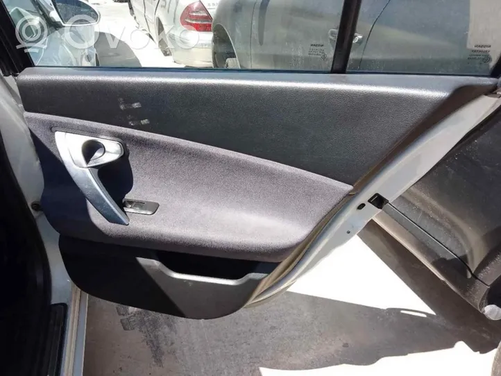 Nissan Primera Garniture panneau de porte arrière 