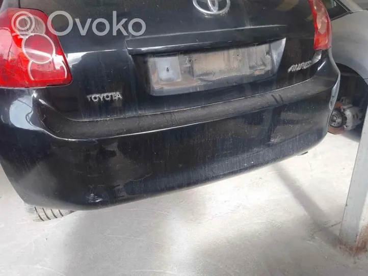 Toyota Auris 150 Zderzak tylny 