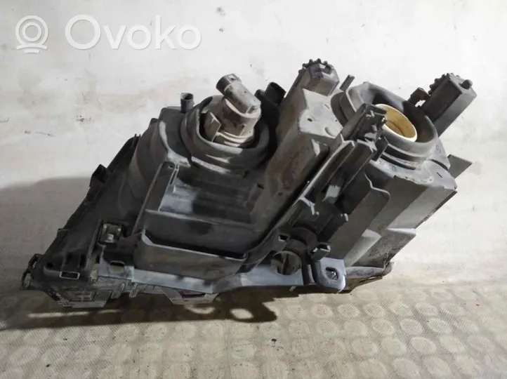 BMW 3 E46 Phare frontale 0301089202