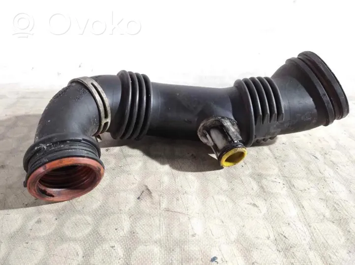 Citroen C4 Grand Picasso Rura wlewu oleju 9687883680