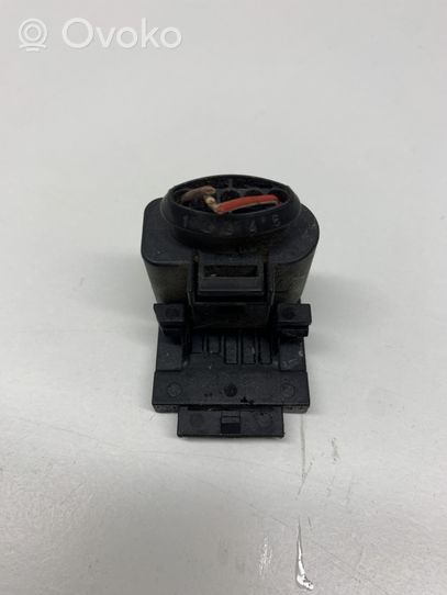 Volkswagen Golf V Clutch pedal sensor 1K0927810D