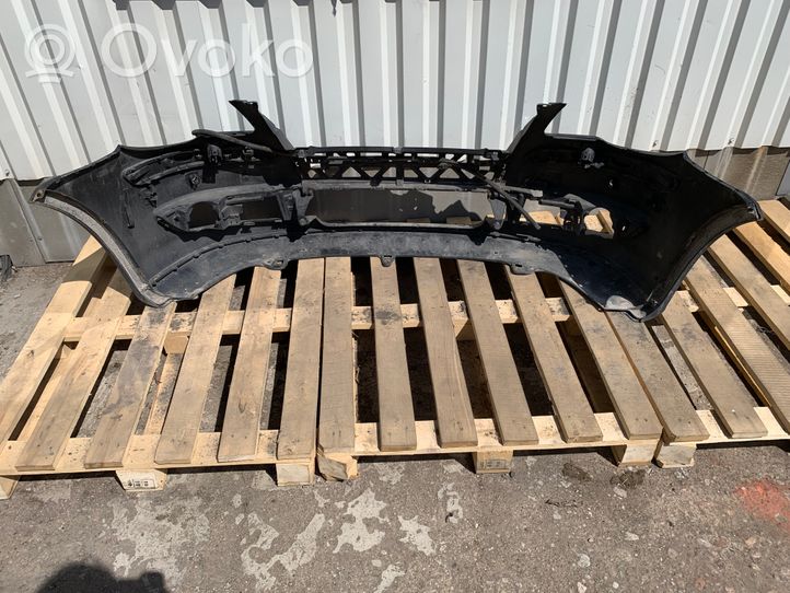 Volkswagen Cross Touran I Передний бампер 1T0807903B