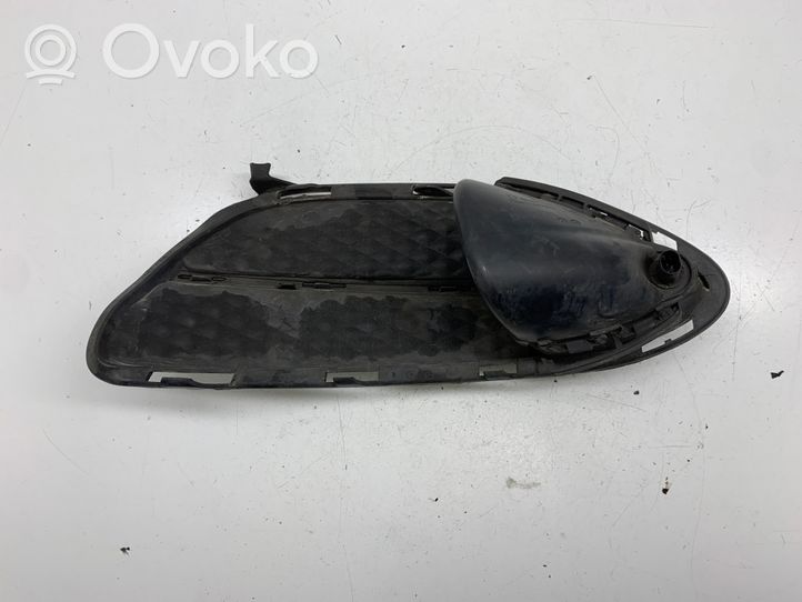 Mercedes-Benz E W212 Front bumper lower grill A2128852722