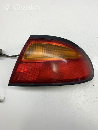 Mazda 323 F Luci posteriori 0431439