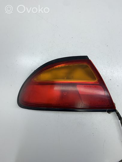 Mazda 323 F Luci posteriori 0431439