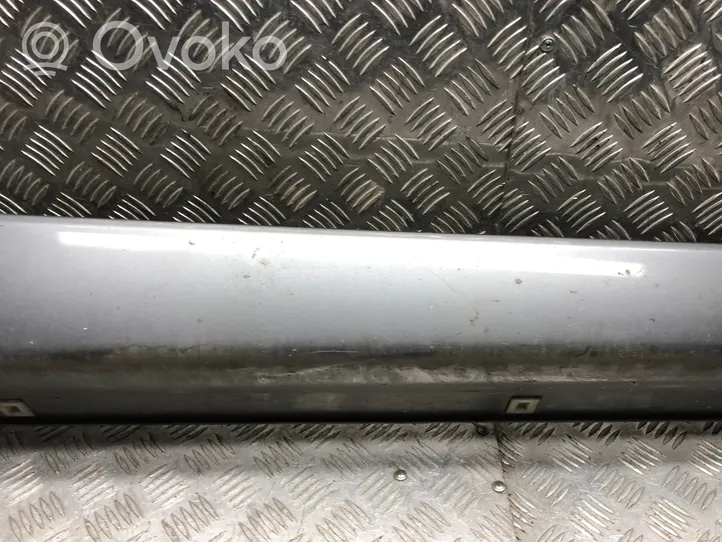 Hyundai i40 Sill 877523Z000