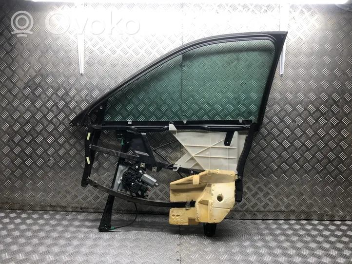 Audi A4 S4 B5 8D Regulador de puerta delantera con motor 8D0837754C