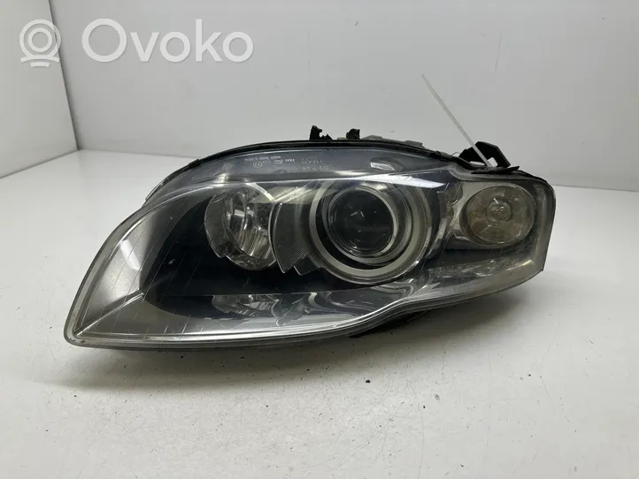 Audi A4 S4 B7 8E 8H Lampa przednia 8E0941003BM