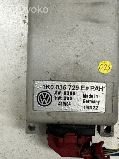 Volkswagen Golf V Sterownik / Moduł sterujący telefonem 1K0035729E