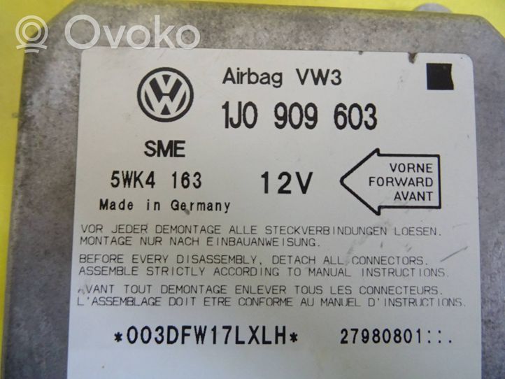 Skoda Octavia Mk1 (1U) Oro pagalvių valdymo blokas 1JO909603