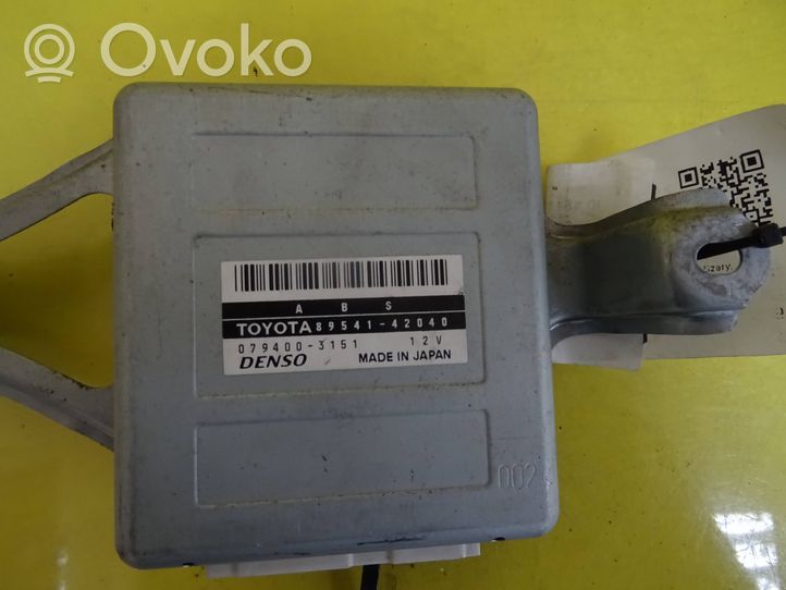 Toyota RAV 4 (XA10) Airbag control unit/module 8954142040