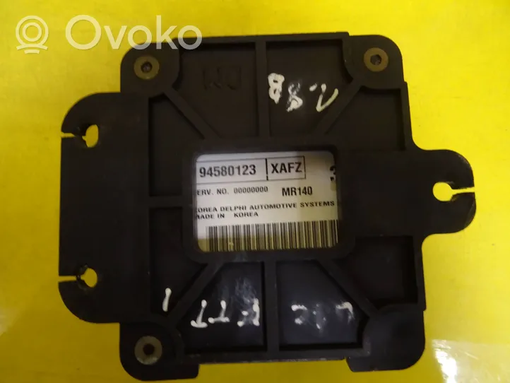 Chevrolet Lacetti Komputer / Sterownik ECU i komplet kluczy 94580123