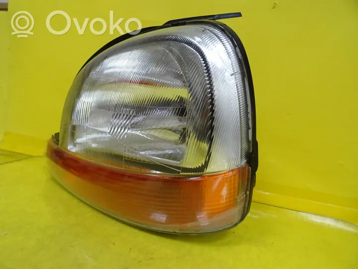 Renault Kangoo I Faro/fanale 7700308024V