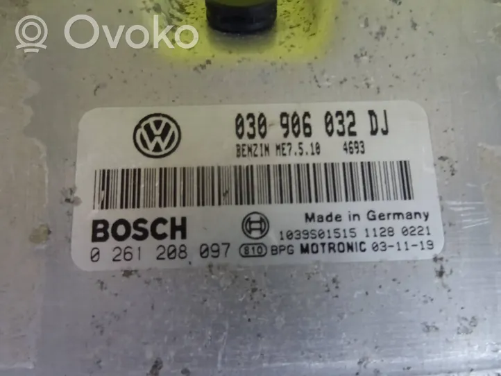 Seat Arosa Calculateur moteur ECU 030906032DJ