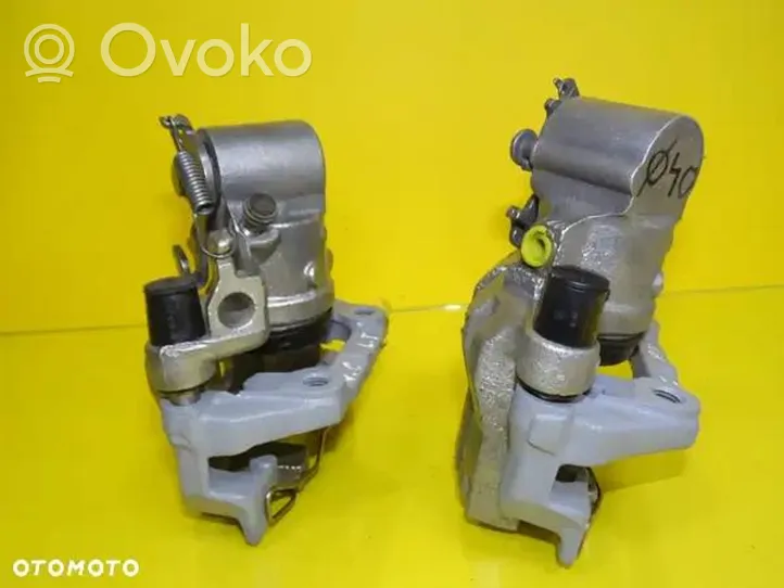 Opel Vectra C Rear brake caliper 