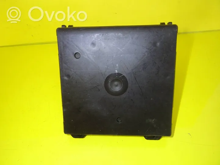 Volkswagen Polo IV 9N3 Module confort 6Q1937049B