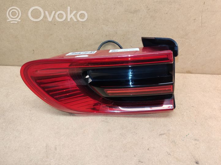 Porsche Macan Lampy tylnej klapy bagażnika 95B945093G