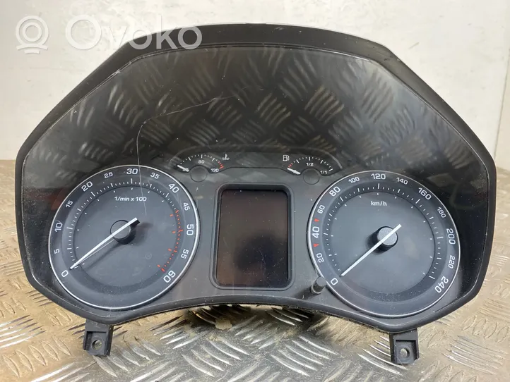 Skoda Octavia Mk2 (1Z) Speedometer (instrument cluster) 1Z0920841D