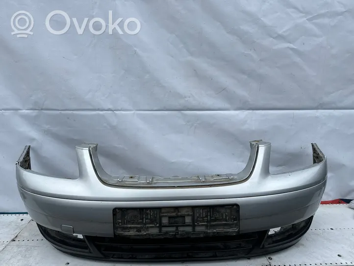 Volkswagen Touran I Front bumper 1T0807221