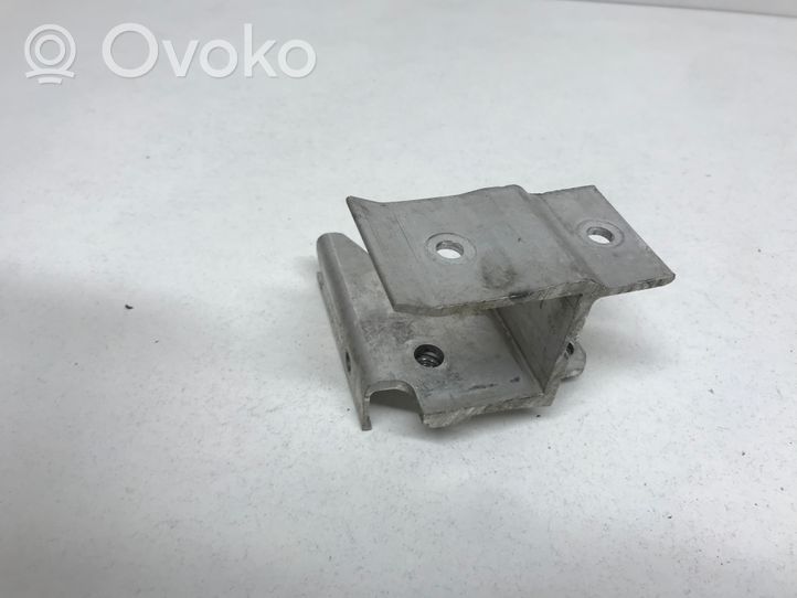 BMW 3 F30 F35 F31 Radiatoru paneļa turētājs (televizora) 7245795