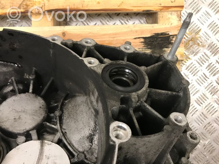 Volvo S60 Mechaninė 6 pavarų dėžė RF666R7F096AB