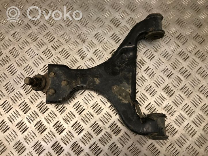 Mercedes-Benz Vito Viano W639 Front lower control arm/wishbone 