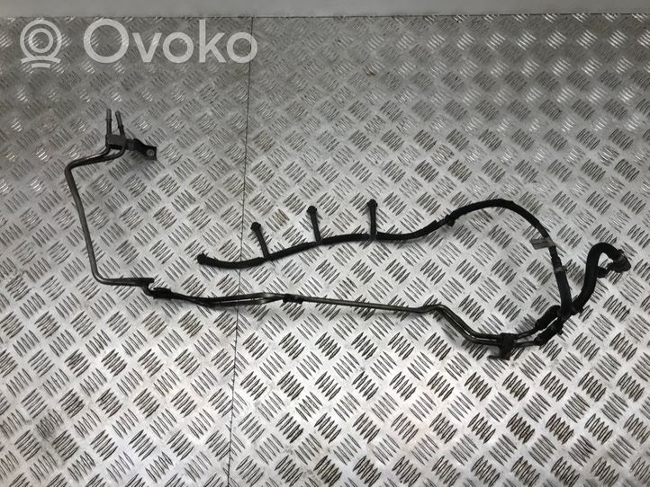 Volvo S60 Fuel return line/hose 31321198