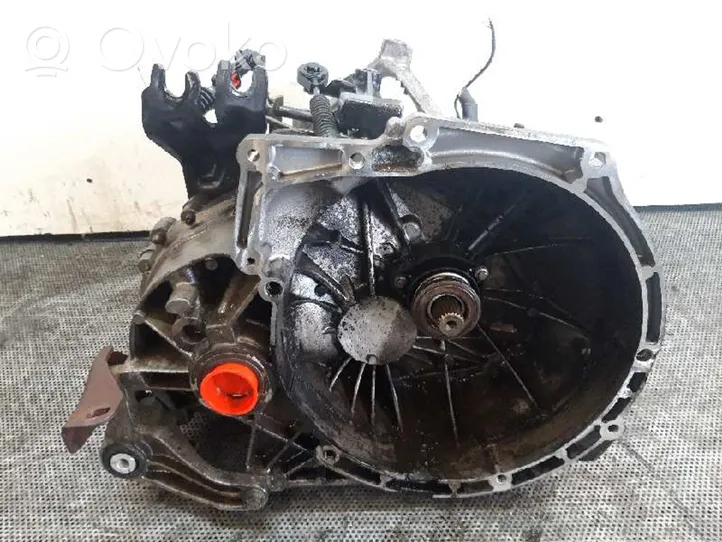 Ford Focus Manualna 6-biegowa skrzynia biegów 6M5R7002YA