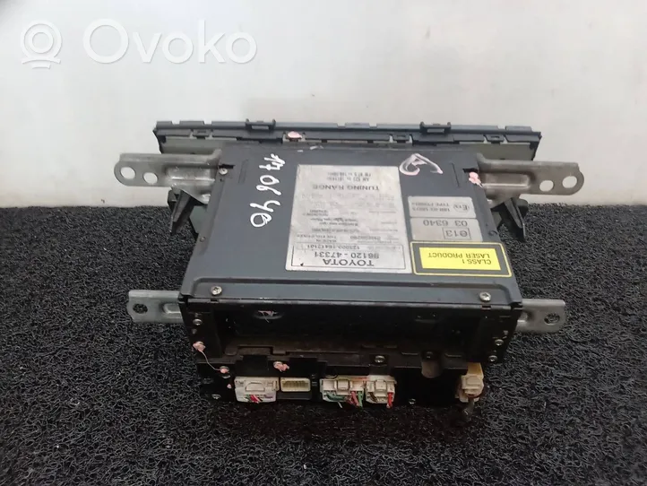 Toyota Prius (XW30) Panel / Radioodtwarzacz CD/DVD/GPS 8612047331