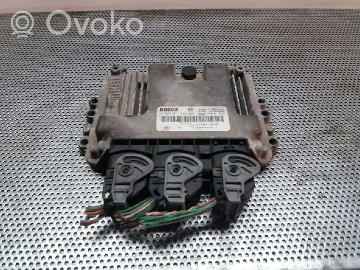 Renault Laguna II Calculateur moteur ECU 0281011723