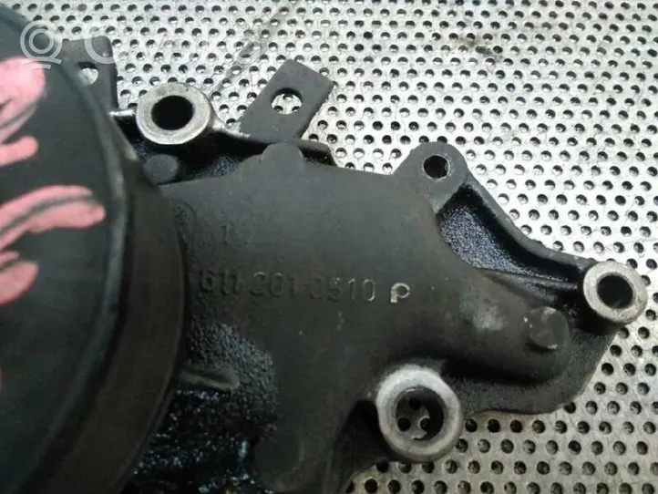 Mercedes-Benz Vito Viano W638 Water pump 6112010210