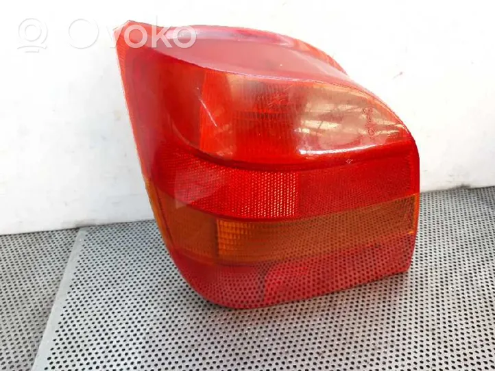 Ford Fiesta Lampa tylna 