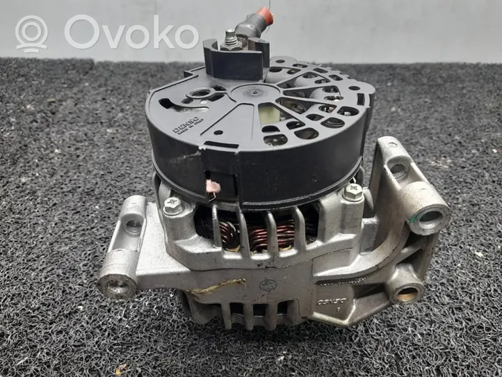 Opel Meriva B Generatore/alternatore 13256932