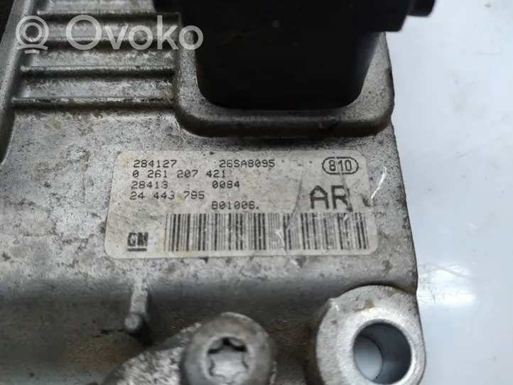 Opel Corsa C Sterownik / Moduł ECU 0261207421