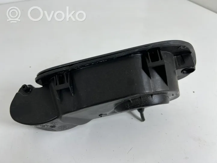 Volkswagen Touareg II Bouchon, volet de trappe de réservoir à carburant 1K0010497C