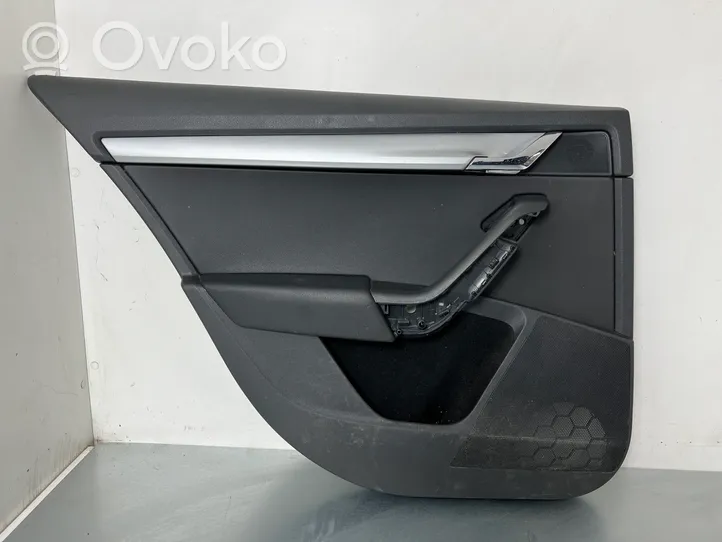 Skoda Octavia Mk3 (5E) Garniture panneau de porte arrière 5E9867023R