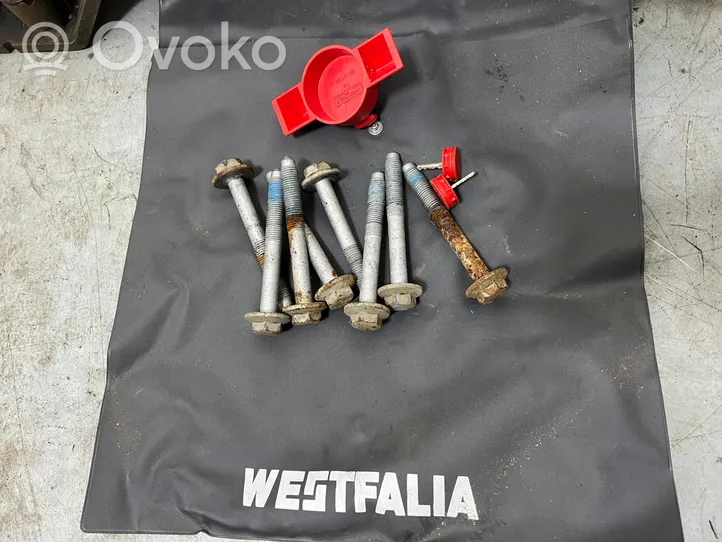 Volkswagen Touareg II Set barra di traino 7L0092155A