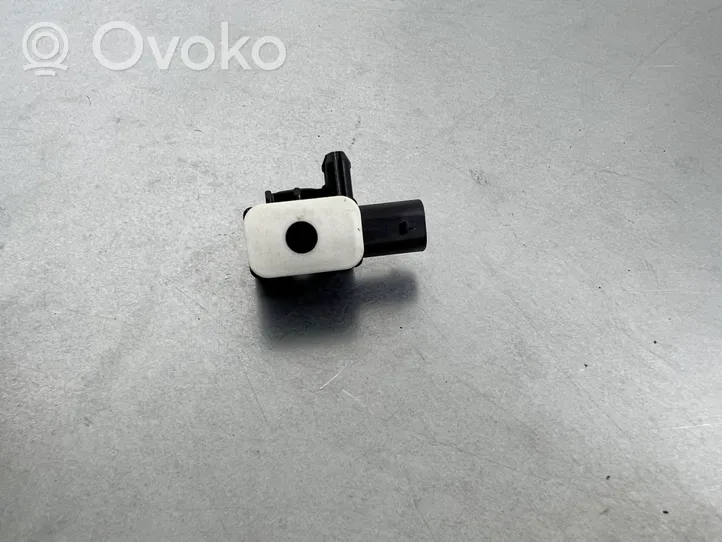 Volkswagen Touareg II Airbag deployment crash/impact sensor 2H0959351