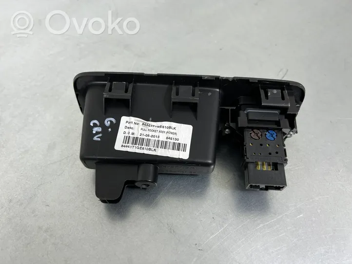 Honda CR-V Takaluukun/tavaratilan luukun avauskytkin 84441T1GE610BLK