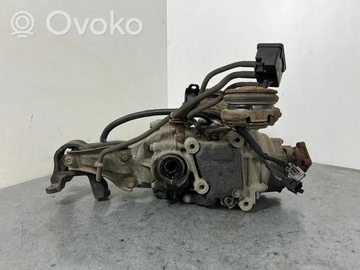 Honda CR-V Takatasauspyörästö 7F045351