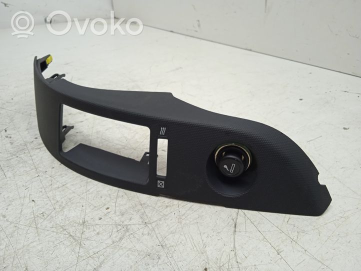 Toyota Corolla Verso AR10 Rivestimento del vano portaoggetti del cruscotto 5568064010